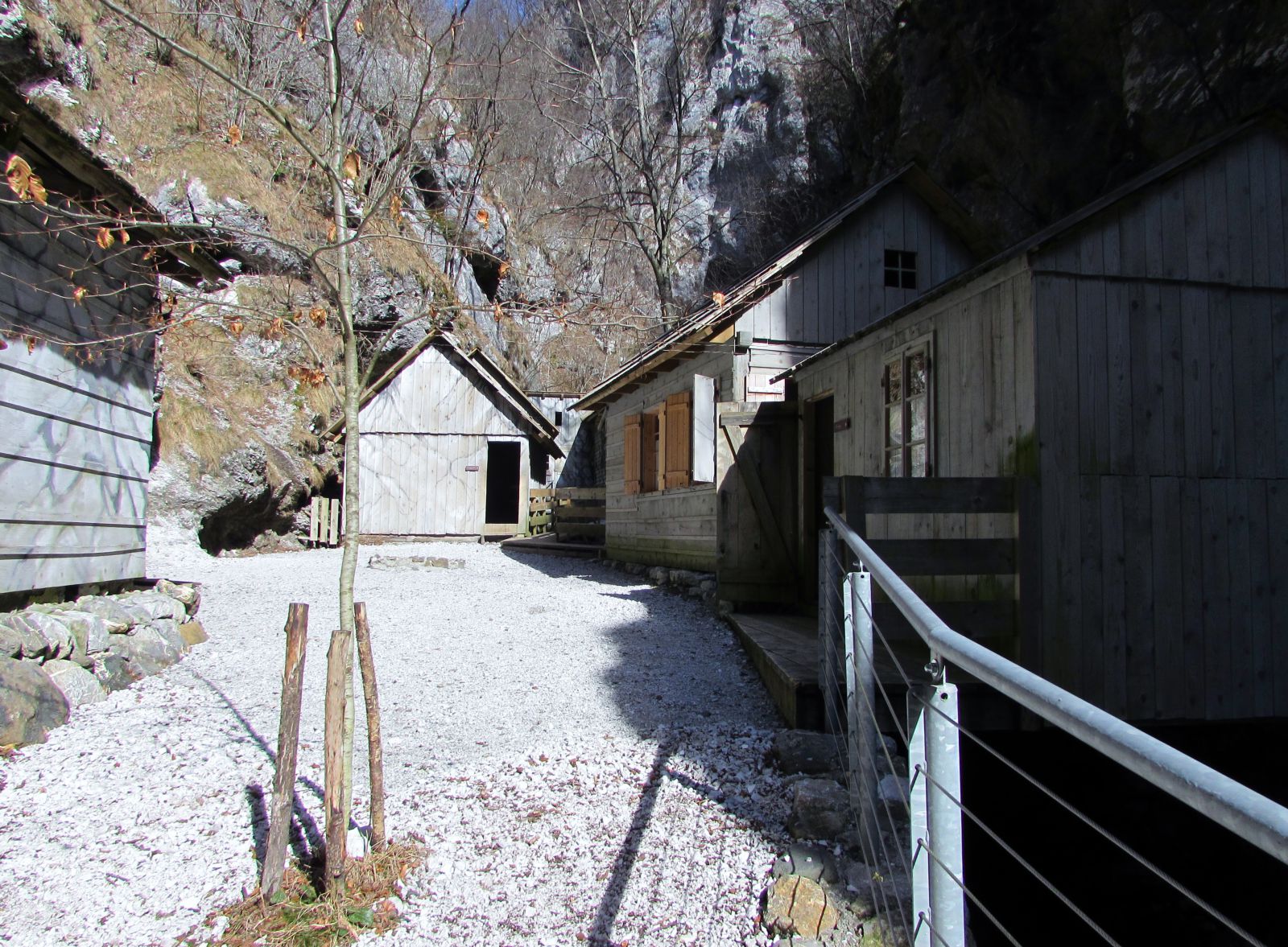 Partizanska bolnica Franja